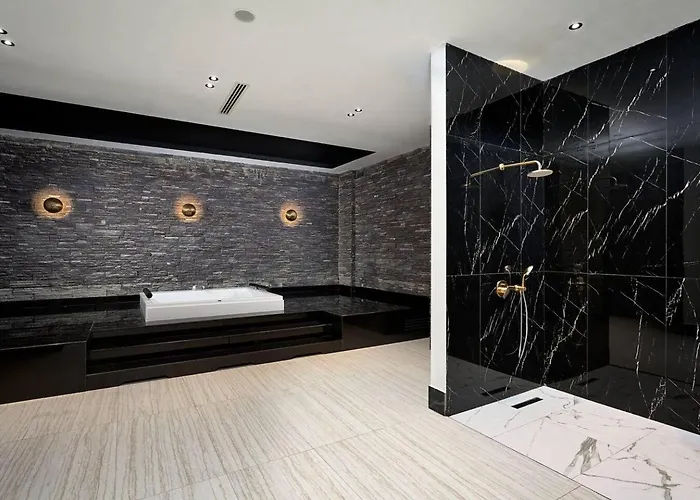 Qoople Legend C9 - Luxury In